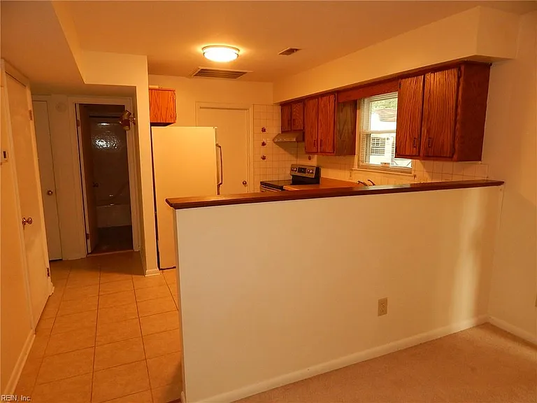 115 Don Juan Cir — Photo 5