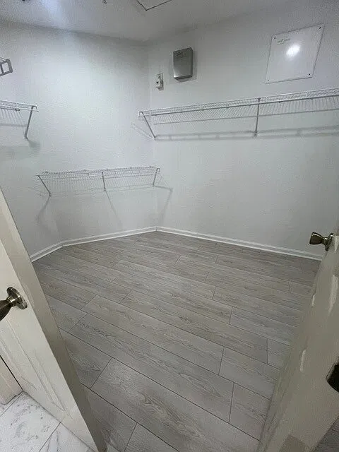 2982 Ashland Lane - 1 — Photo 4