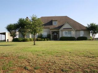 4350 Indian Paint Trl, Aubrey, TX 76227