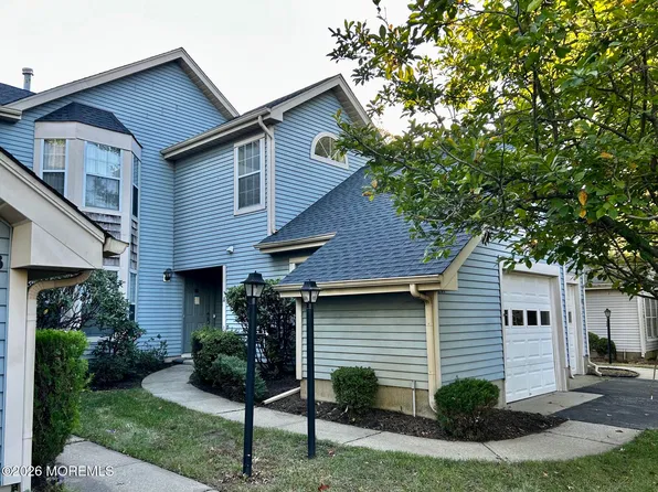 24 Edinburgh Drive #24A, Monroe, NJ 08831
