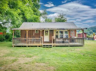 1516 Gap Creek Rd, Elizabethton, TN 37643