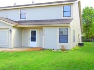 1313 E 152nd St, Olathe, KS 66062