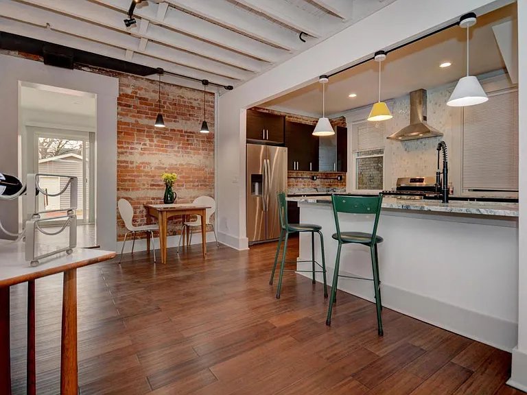 927 Linwood Ave — Photo 13