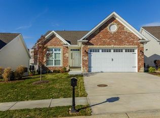 275 Glasgow Dr, Saint Charles, MO 63301