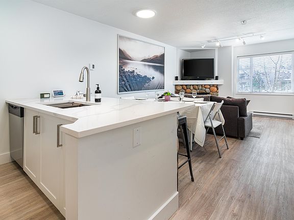 2nd image of 4360 Lorimer Rd #204