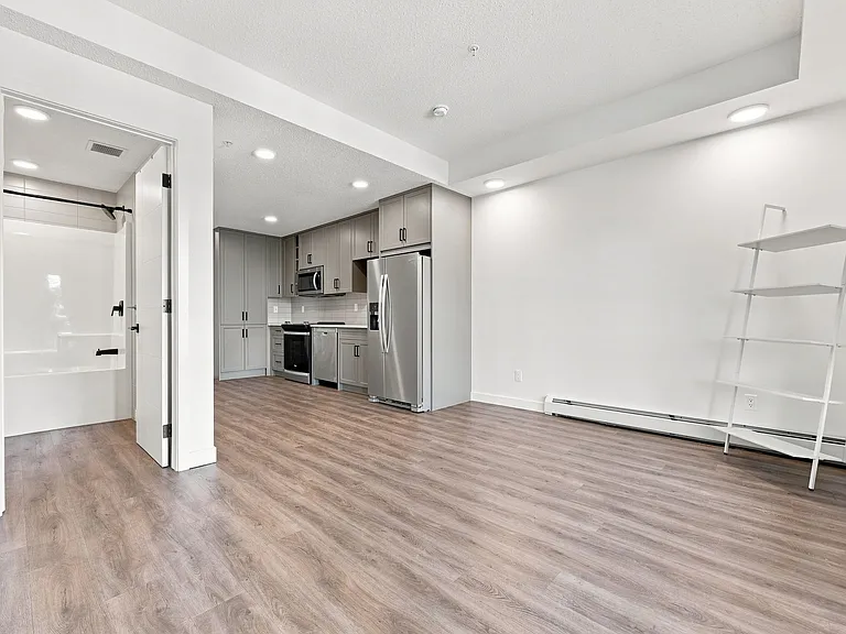 350 Livingston Cmn NE #3303 — Photo 3