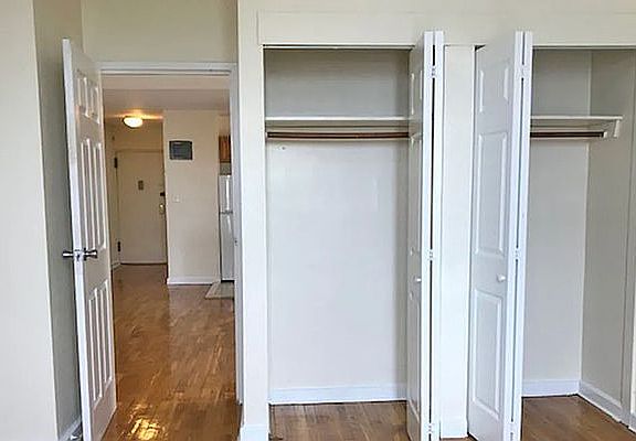 3rd image of 5313 6th Ave APT 4B