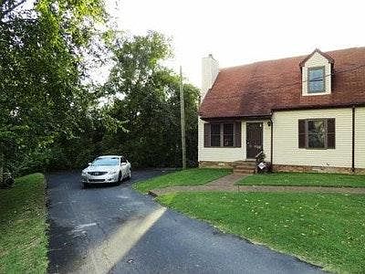 1st image of 1113 Quail Ct W