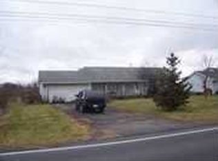 5630 Keck Rd, Lockport, NY 14094