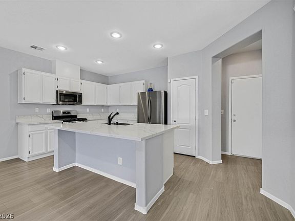 2nd image of 26 Lone Cove Ct Unit 2
