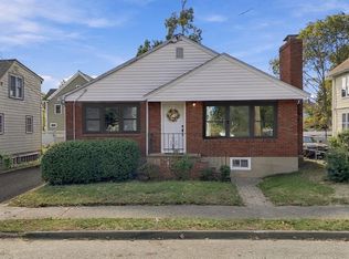 40 Dix St, Waltham, MA 02453