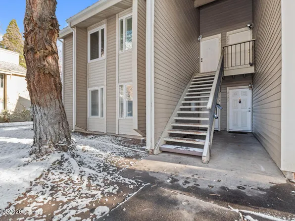 2375 Roundhouse Rd, Sparks, NV 89431