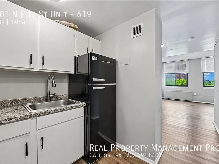 801 N Pitt St #619 — Photo 4