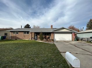 1940 Papago Dr, Sheridan, WY 82801