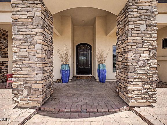 5th image of 2460 E VAUGHN Avenue