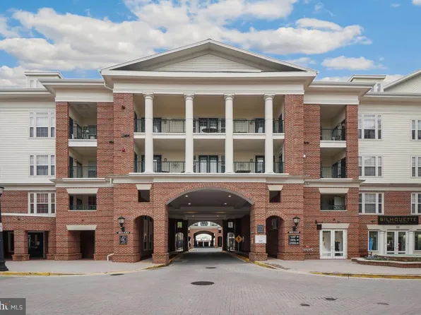 23 Arch Pl Unit 375, Gaithersburg, MD 20878