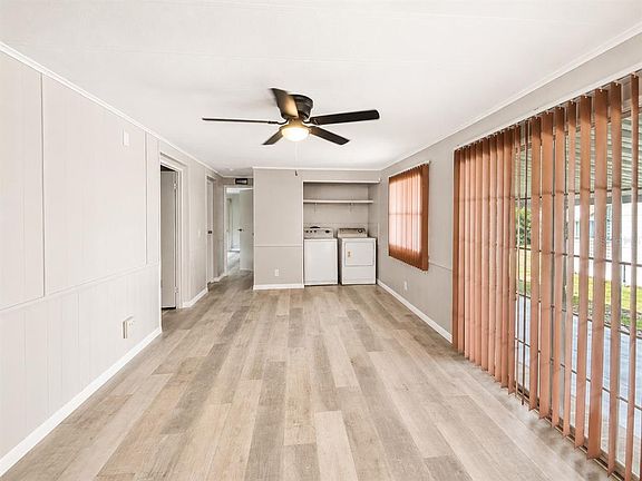 4th image of 347 Canal Ct