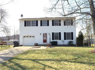 212 Old Farm Rd, Cranberry Township, PA 16066