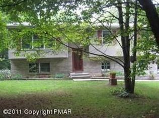 1228 Valley Rd E, Kunkletown, PA 18058