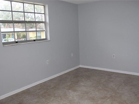 3rd image of 9920 Gray Fox Ln