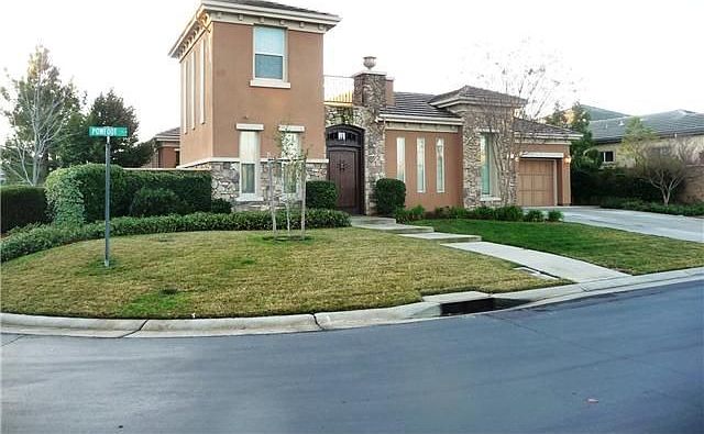 2nd image of 101 Powfoot Pl
