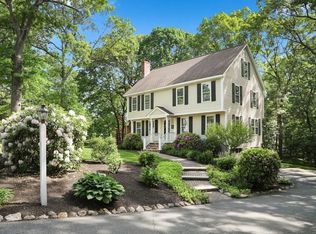 16 Countryside Way, Andover, MA 01810