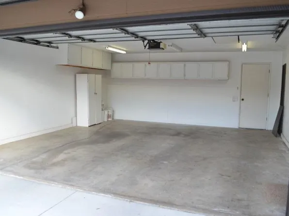 60 Sunnybrook Cir, Turlock, CA 95382
