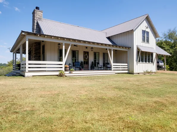 1555 Franklin Hayes Rd, Pulaski, TN 38478