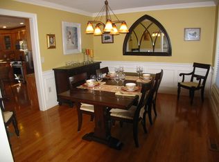 17 Janet Ln, Hampton, NH 03842