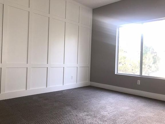 3rd image of 251 S Green Valley Pkwy Unit 5914