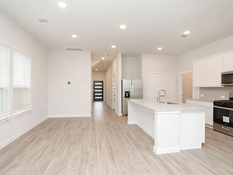 21110 Armstrong County Dr — Photo 8
