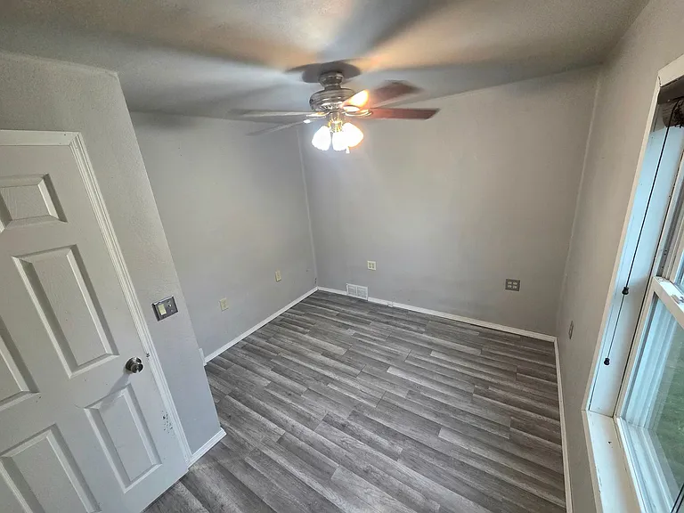 1022 Spring Lake Rd — Photo 8