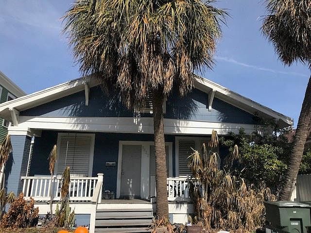 1st image of 3822 Avenue O 1/2