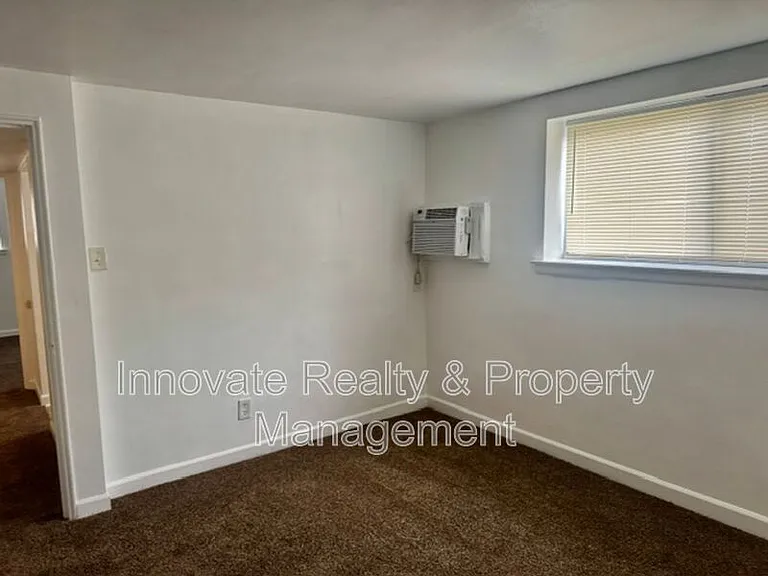 7613 Whitaker Ave #2E — Photo 10