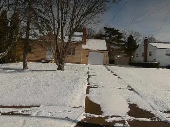 7445 Salinas Trl, Boardman, OH 44512