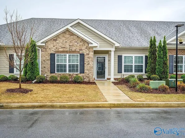 29 Moore Farm Cir NW Unit 29, Huntsville, AL 35806