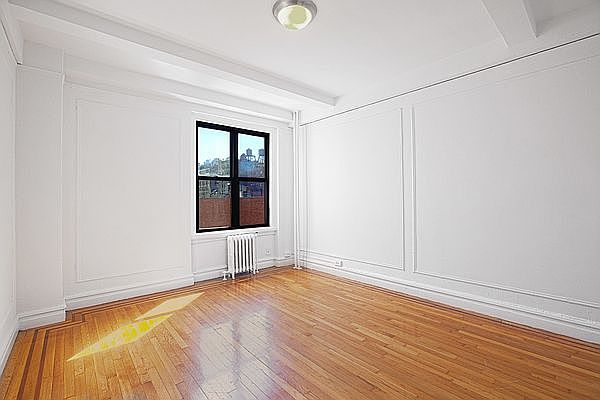 1st image of 208 W 23rd St APT 1519