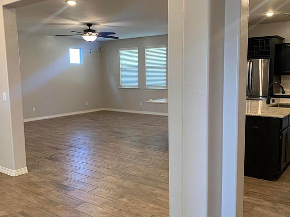 5th image of 12481 Stansbury Dr