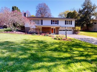 111 Margo Ln, Fayetteville, NY