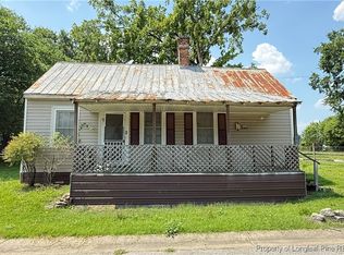 422 Adam St, Fayetteville, NC 28301