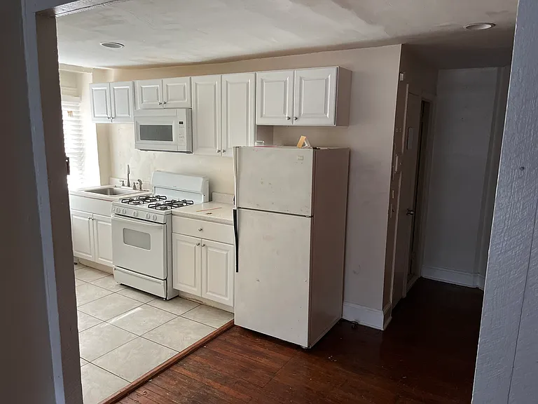 1108 S 47th St #C4 — Photo 7