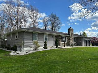 6099 Merwin Chase Rd, Brookfield, OH 44403