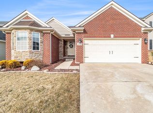 4043 Ash Tree Ln, Howell, MI 48843