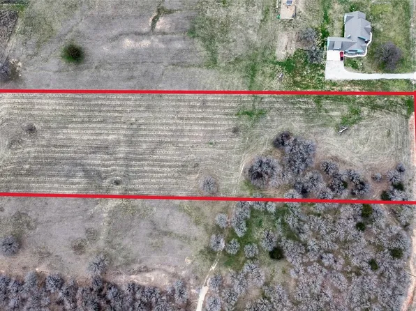 240 Rolling Ranch Blvd, Alvord, TX 76225