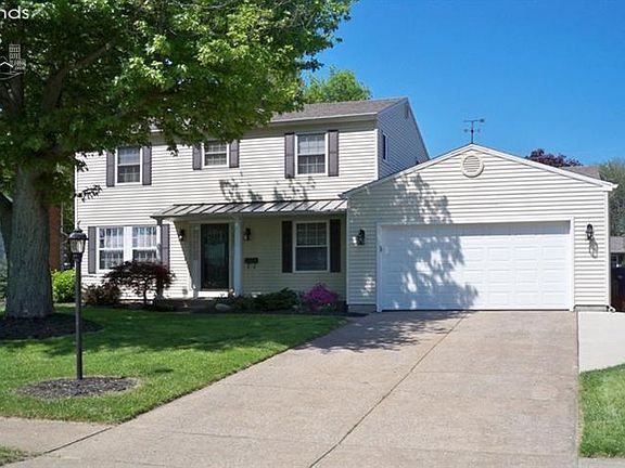 3rd image of 3011 Hinde Ave