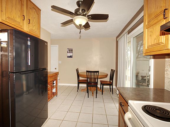 5th image of 1709 Middle Rd