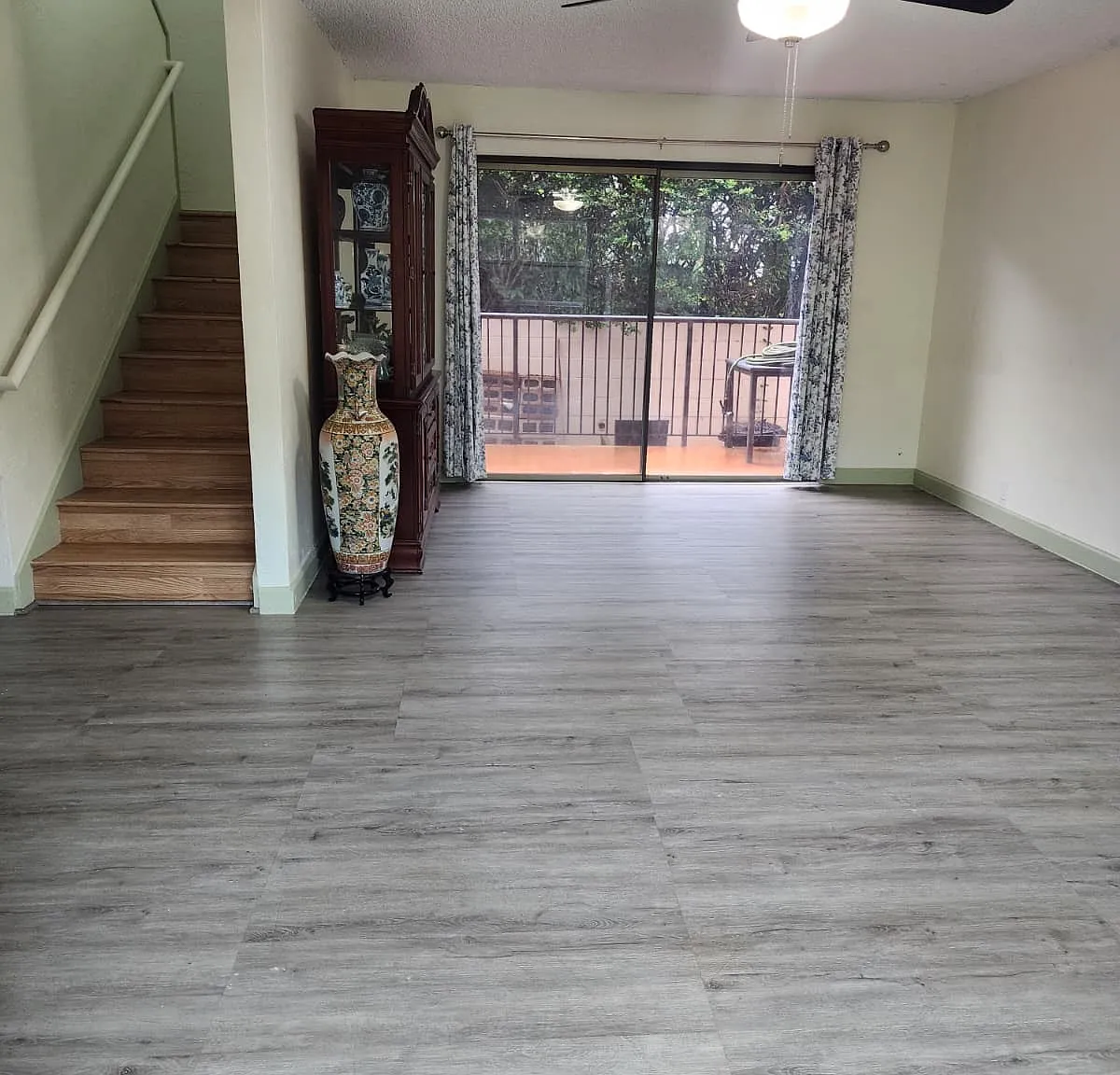 3 bed, 1850 sqft, $3,800 — Photo 2
