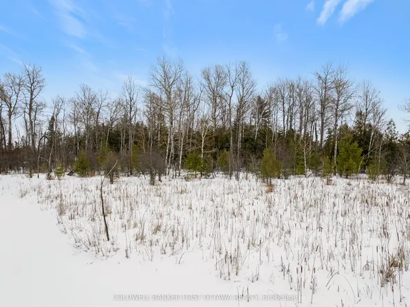 0 Wolf Grove Rd, Lanark Highlands, ON K0G 1K0