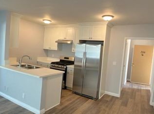 920 N Stanley Ave #206, Los Angeles, CA 90046