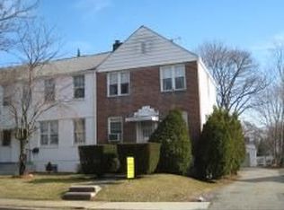 22 Parker St, Dover, NJ 07801